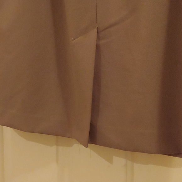 EHL TAUPE Skirt size 12P - Picture 5 of 5